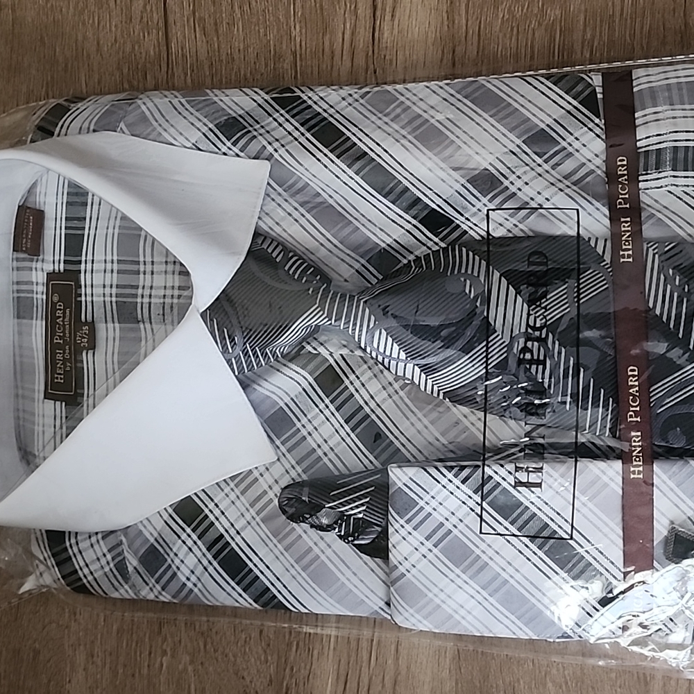 Men's Dress Shirt